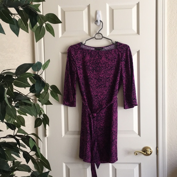 Banana Republic Dresses & Skirts - Navy and purple Banana Republic dress 👗💜